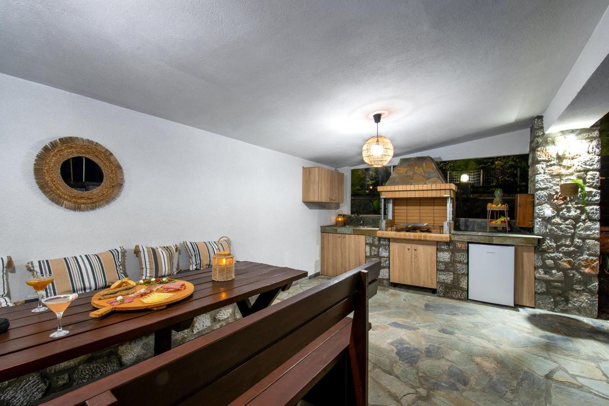 Maripaul Family Villa Лардос Екстериор снимка